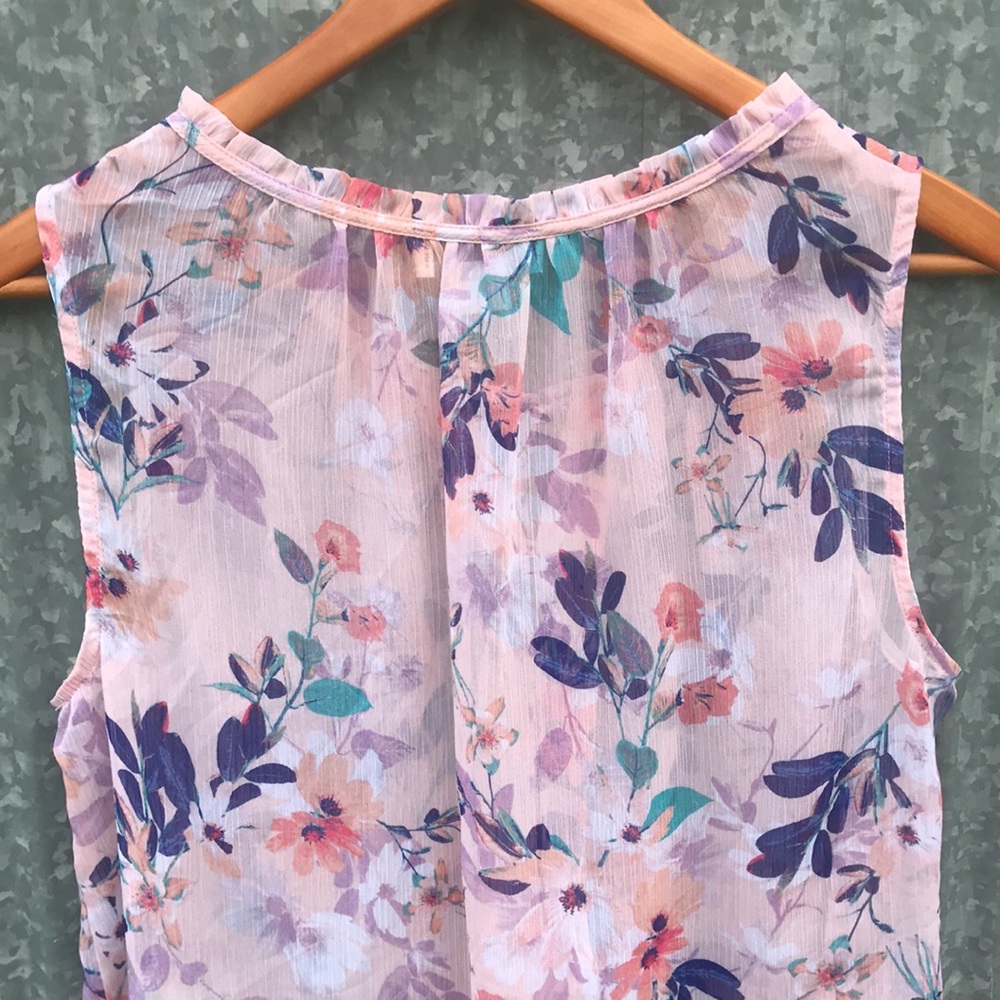 Liz Claiborne Floral Sleeveless Sheer Top - Picture 6 of 9